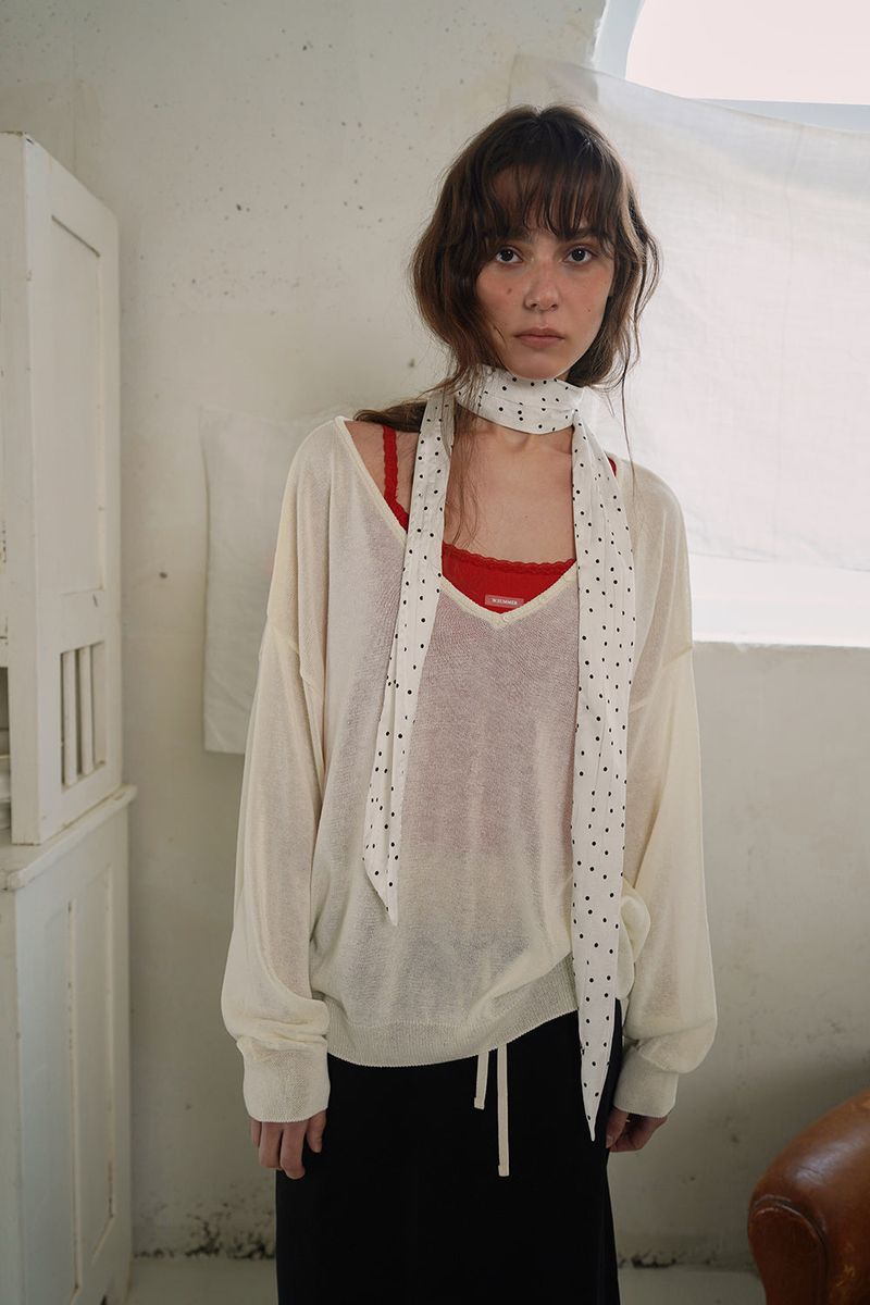 Button v-neck knit_ivory
