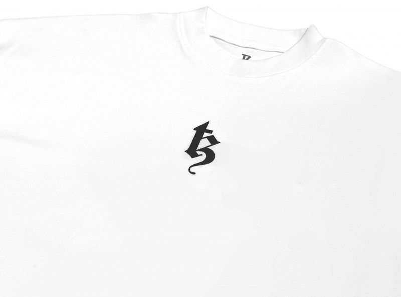 BETREZ OVERSIZED TEE - WHITE