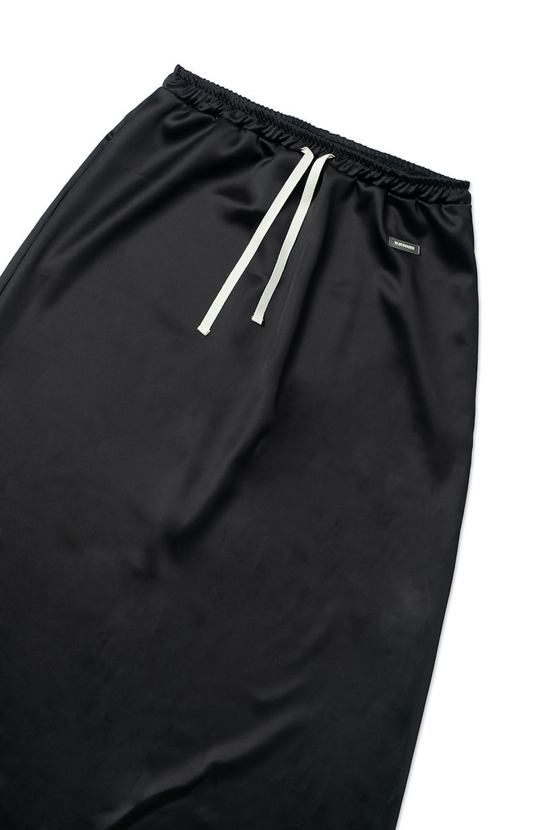 String long skirt_black