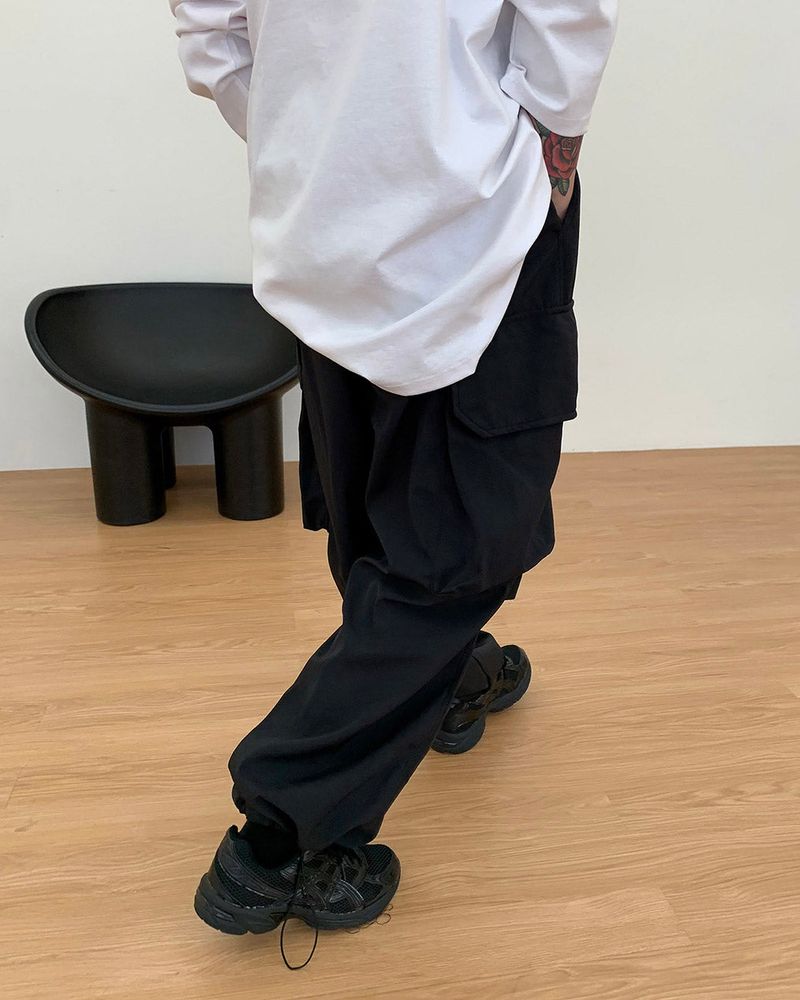 124) FW Balloon Cargo Pants (2 colors)
