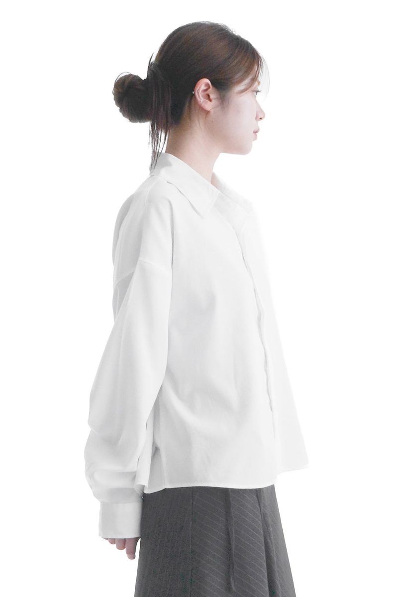  HIDDEN BUTTON CROP SHIRT