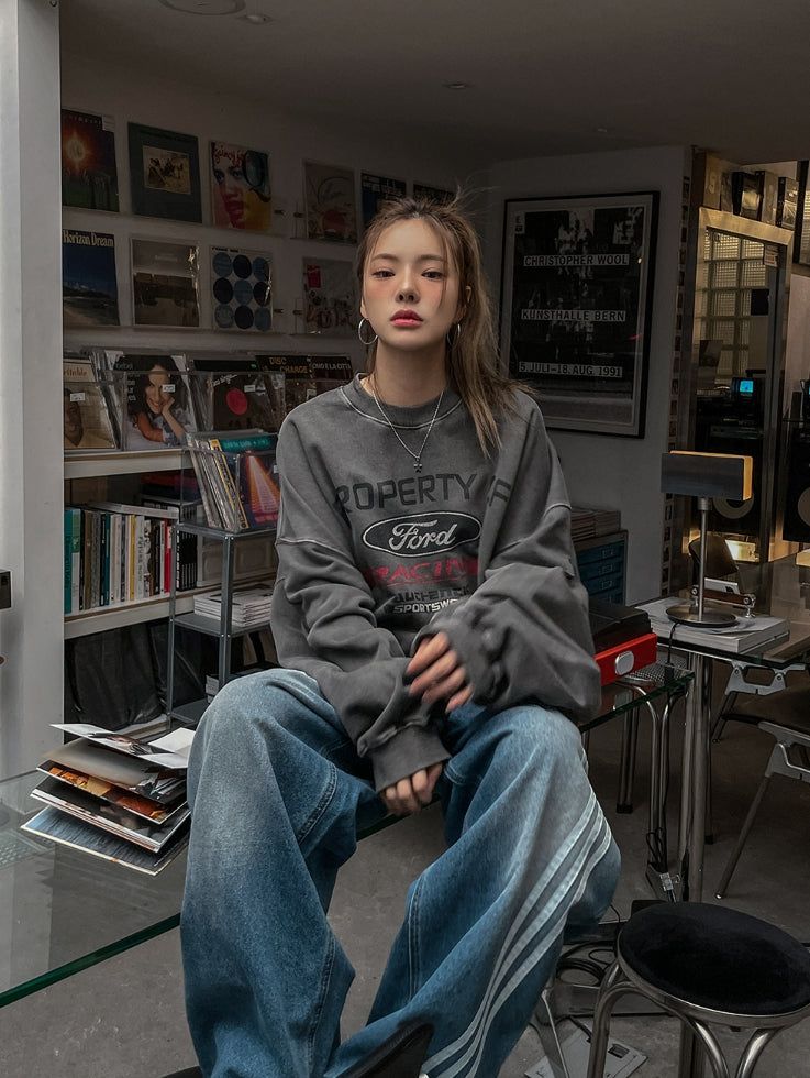 Ford washing oversized printed sweatshirt