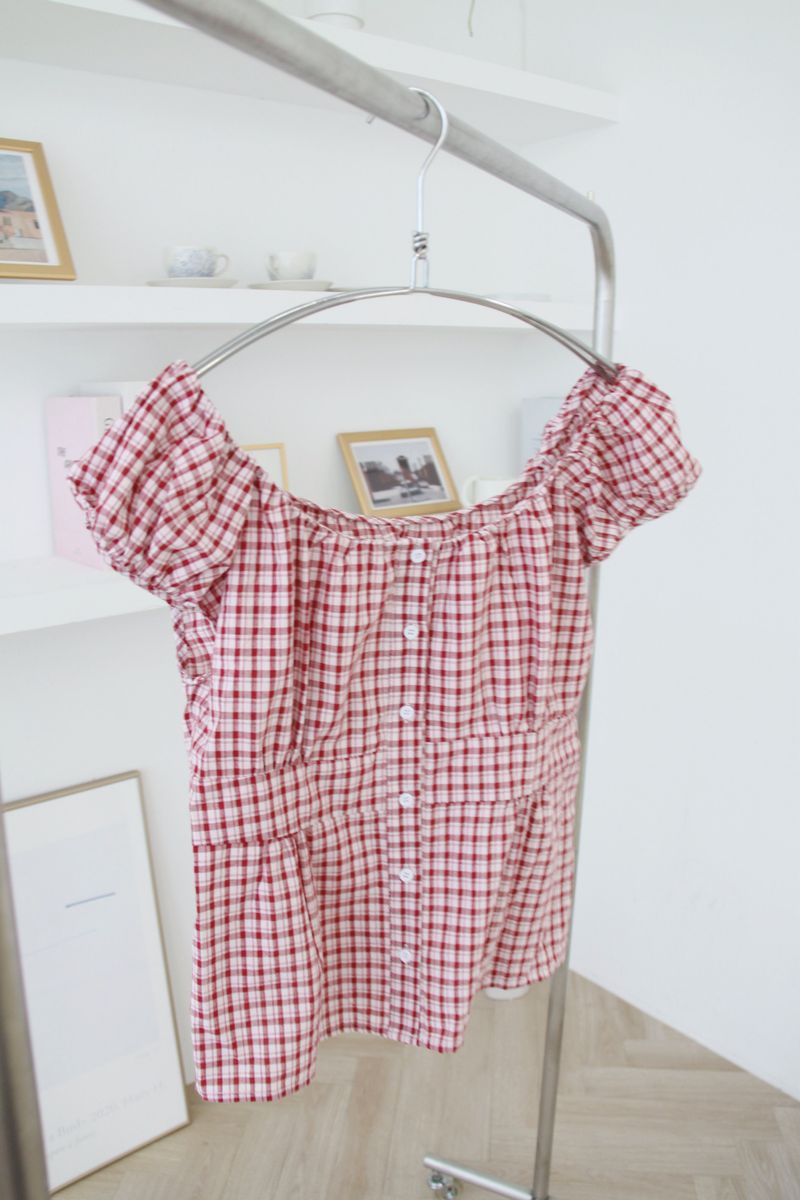 [Bag set] Red checkered frill blouse