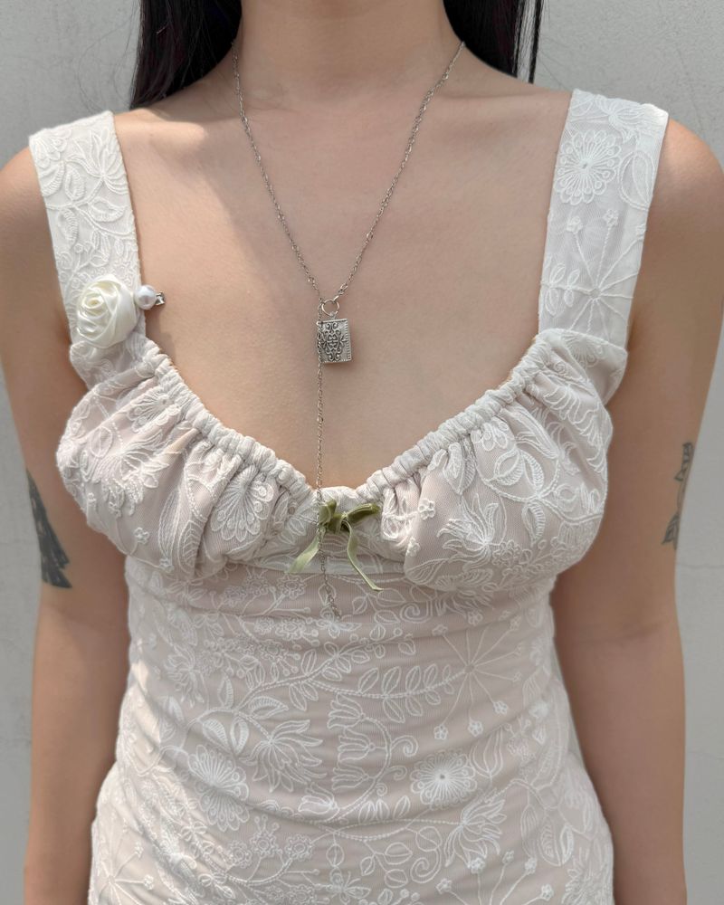 [MADE] Tiny Square Necklace