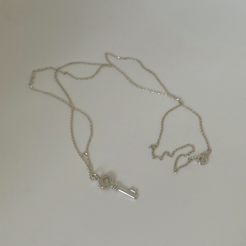 Key of heart necklace (silver)