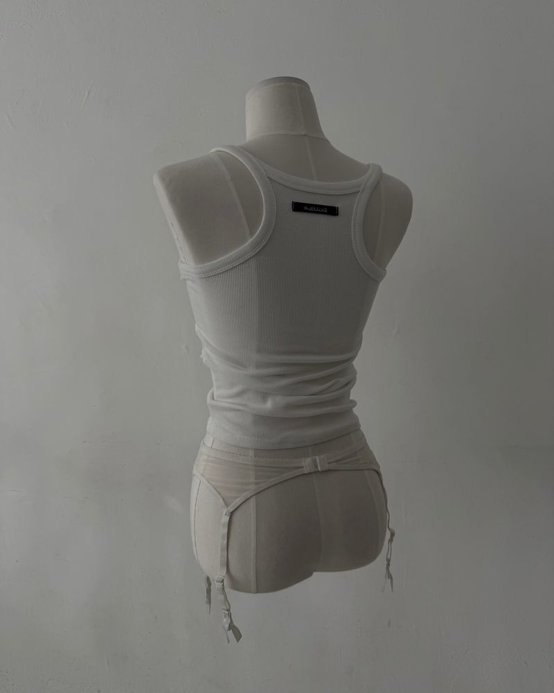 Veil Sleeveless