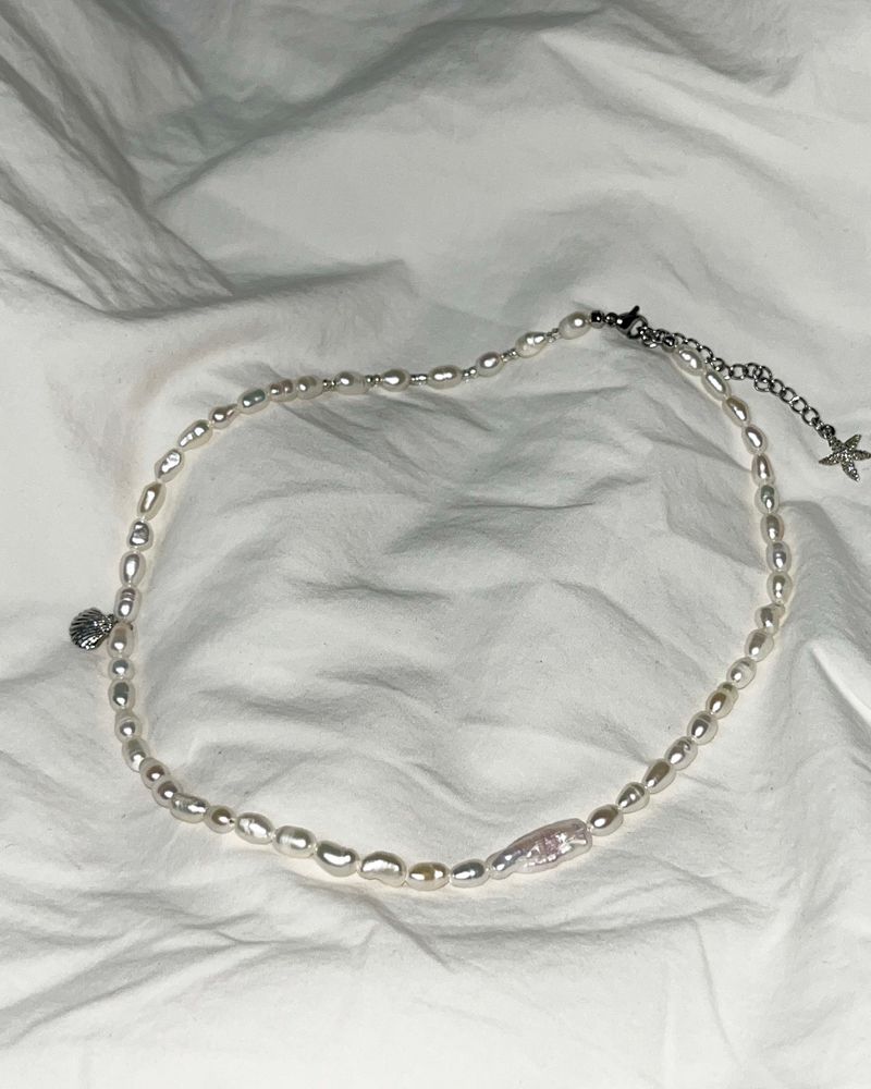 HANDMADE NATURAL PEARL NECKLACE