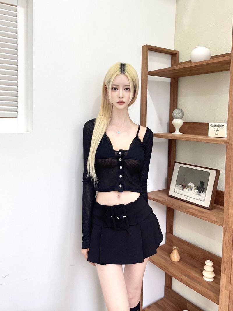1303. Bralette layered button T (3color)