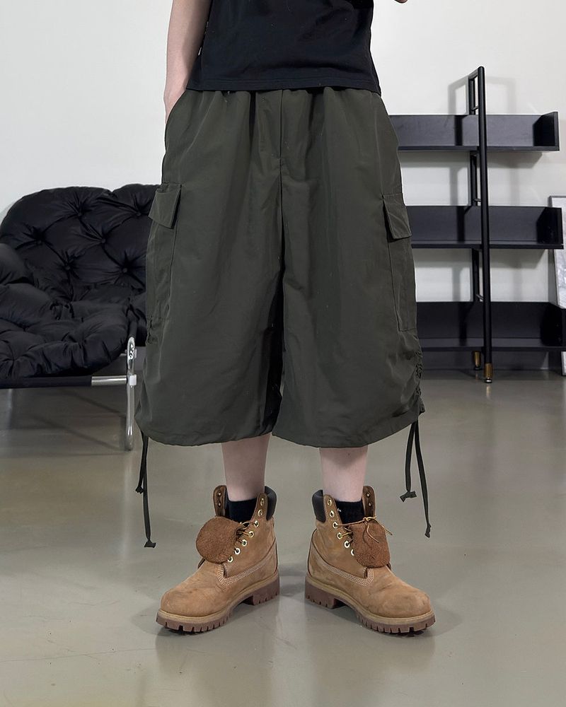 Shuren Shirring Cargo Bermuda Pants