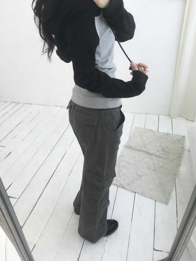 moroi（モロイ）の「ローカーゴボタンカットパンツ（パンツ）」