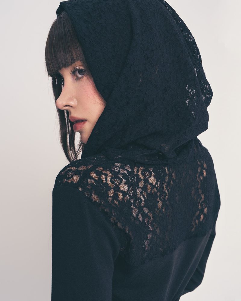 button lace hoodie top long ver. / black