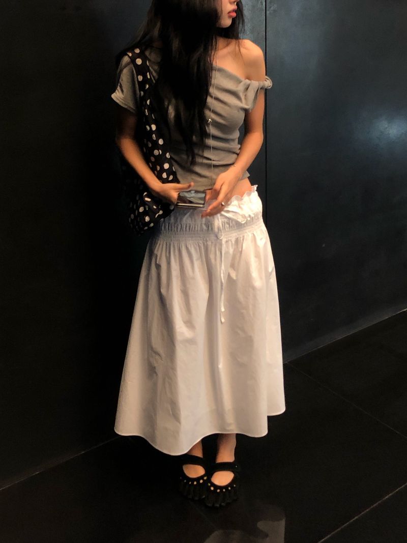 Rose Shirring Skirt