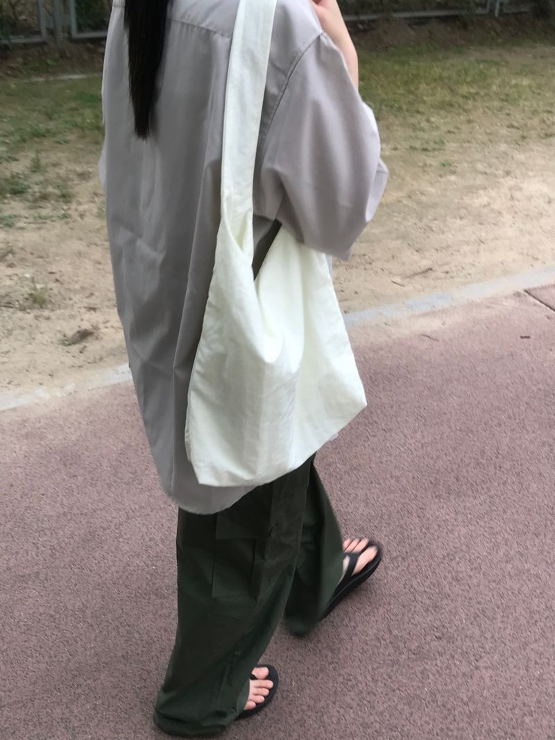 Essential half shirt