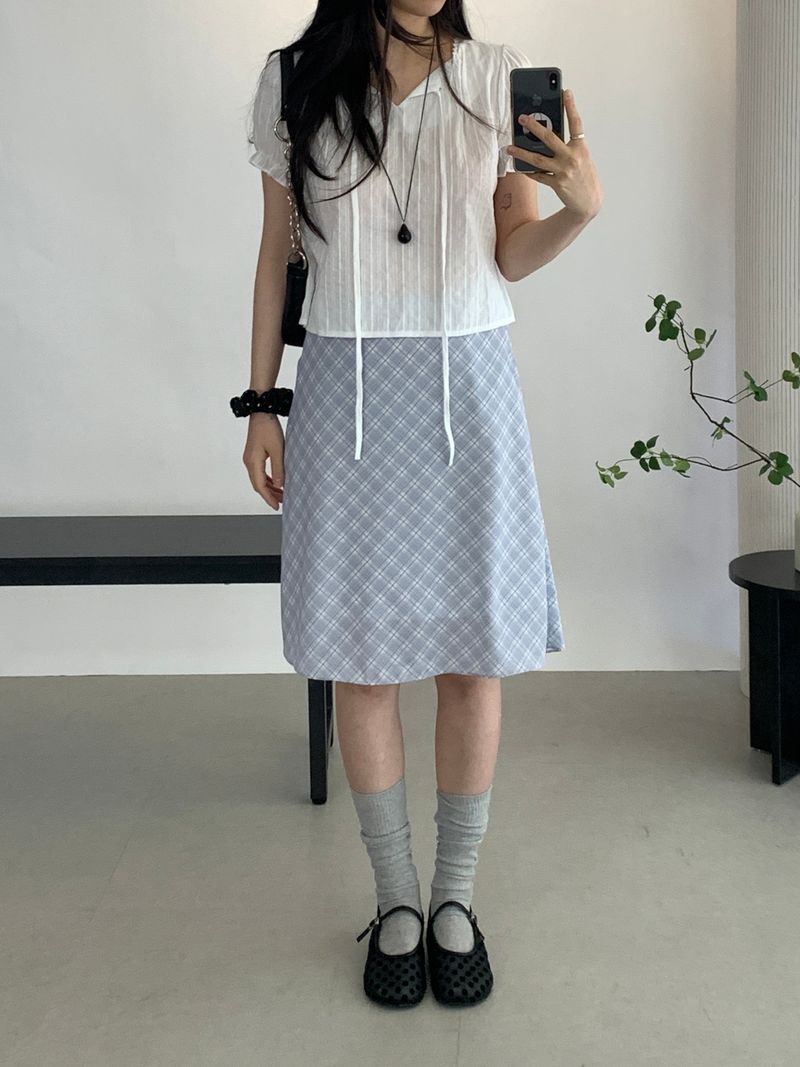 Yourty Lace Puff Short Sleeve Blouse