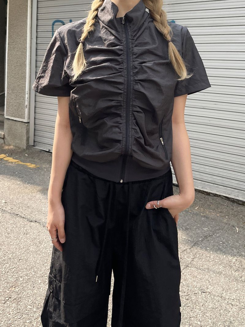 Wind high neck shirring short-sleeved jumper