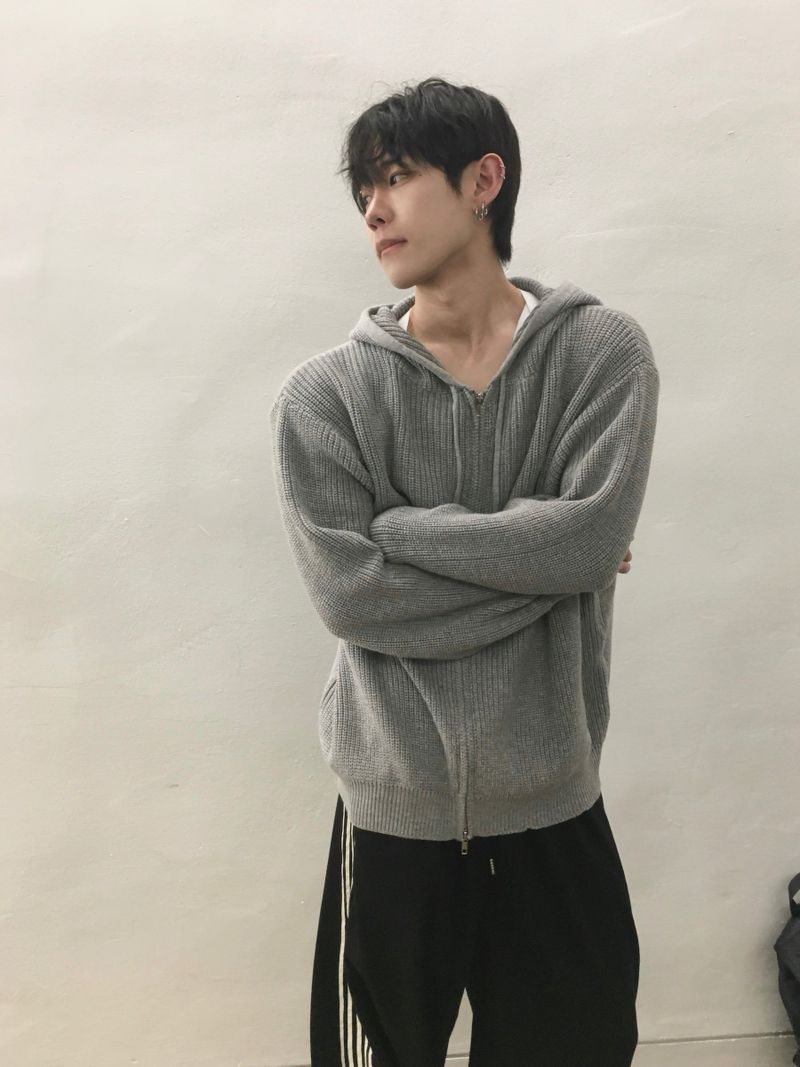 Meliou Crop Knit Hooded Zip-Up 3C