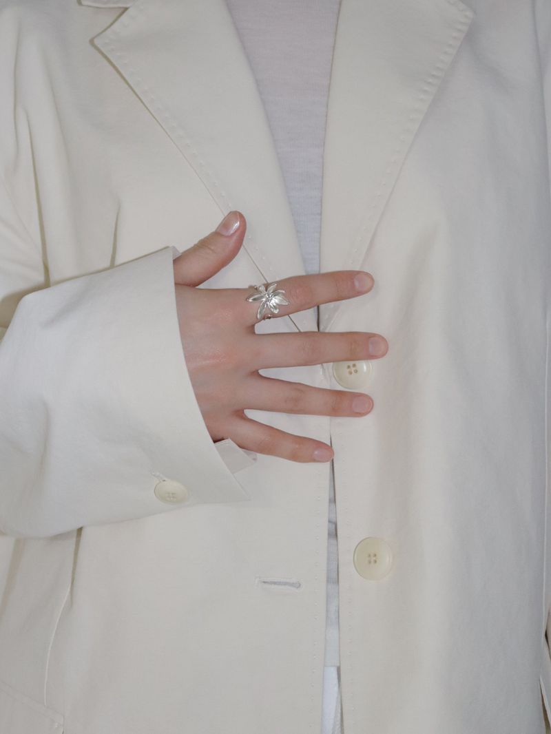 FLOWER RING
