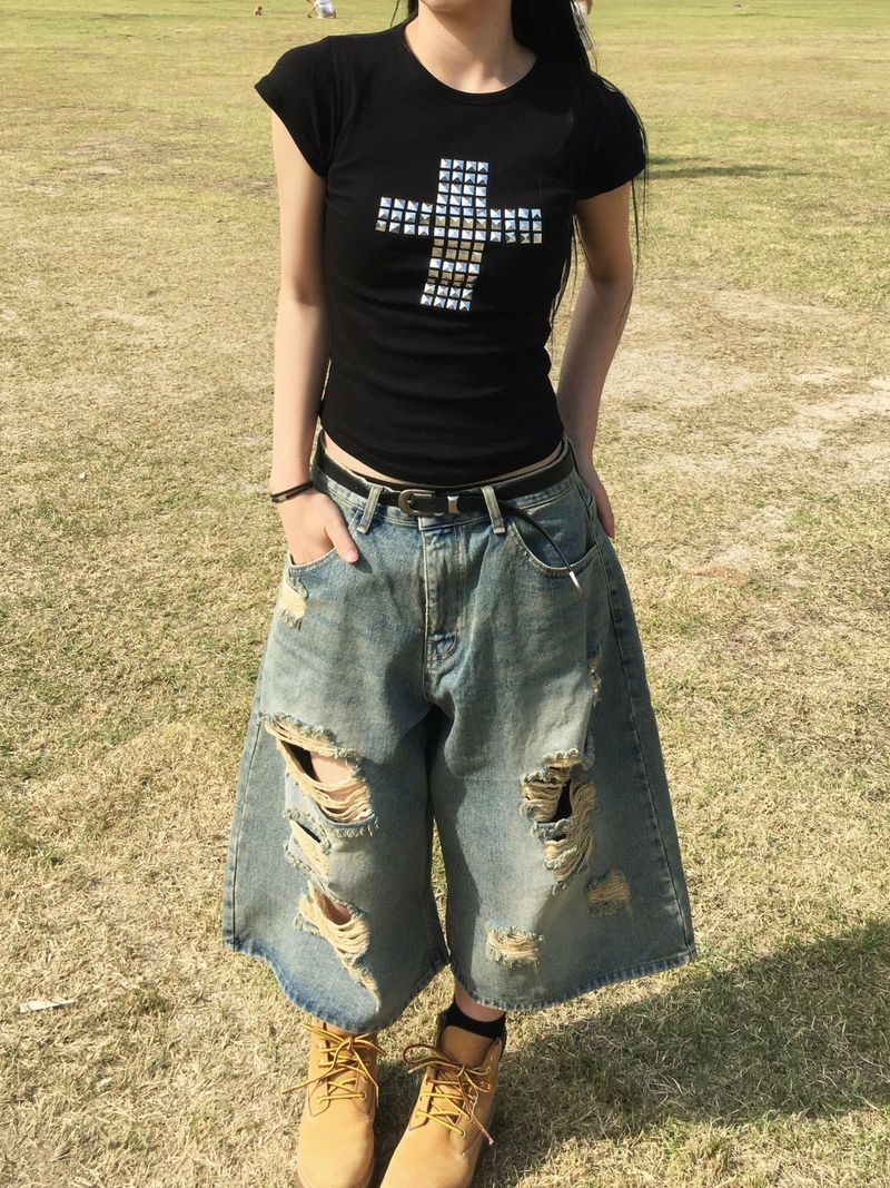 Metal Cross Stud Slim Short Sleeve Tee (3c)