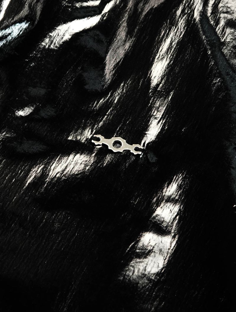 Metal Triclipse Coating Jumper Black