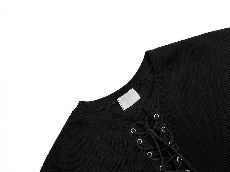 Lion Eyelet Half Sleeve