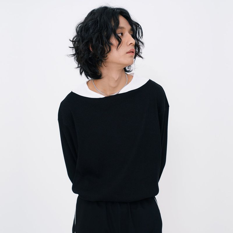 OTHER-worldly（アザーワールドリー）の「Half-moon Long sleeve T-shirt [Black]（Tops）」