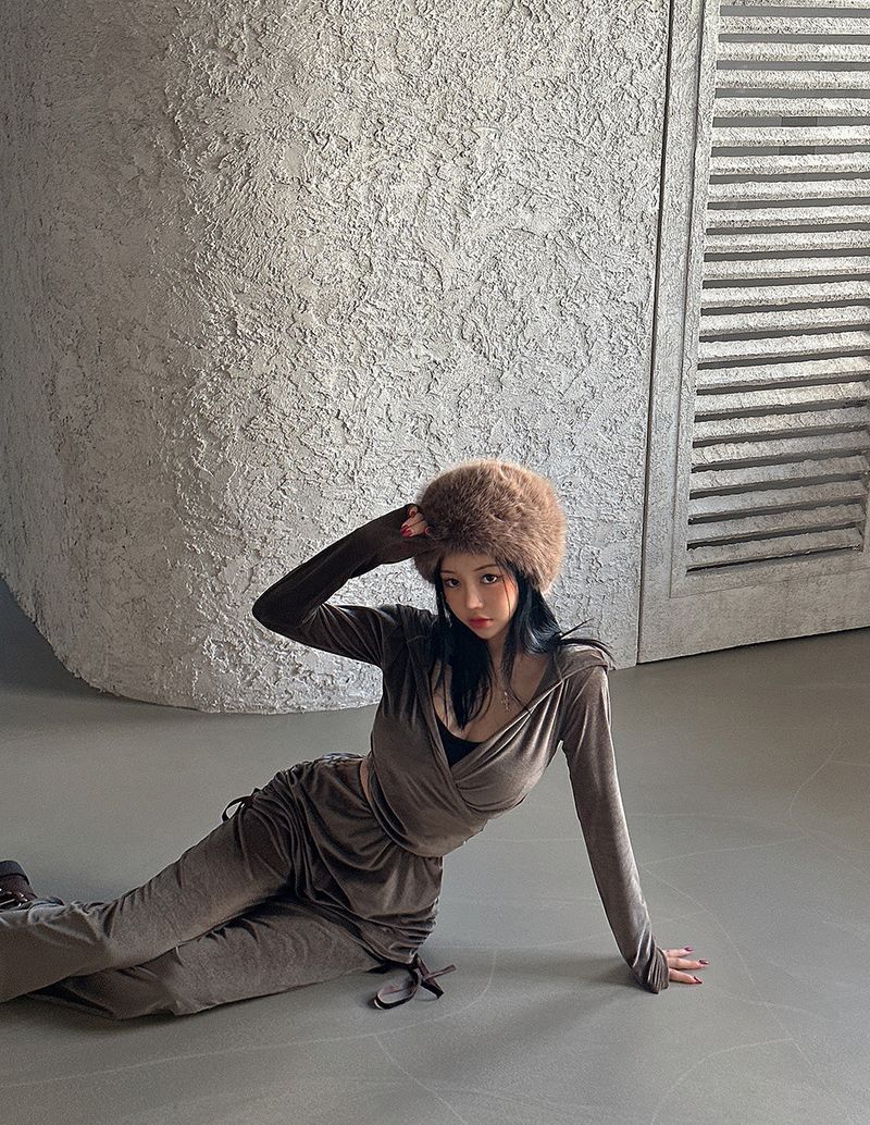 5 color fake fur bucket hat
