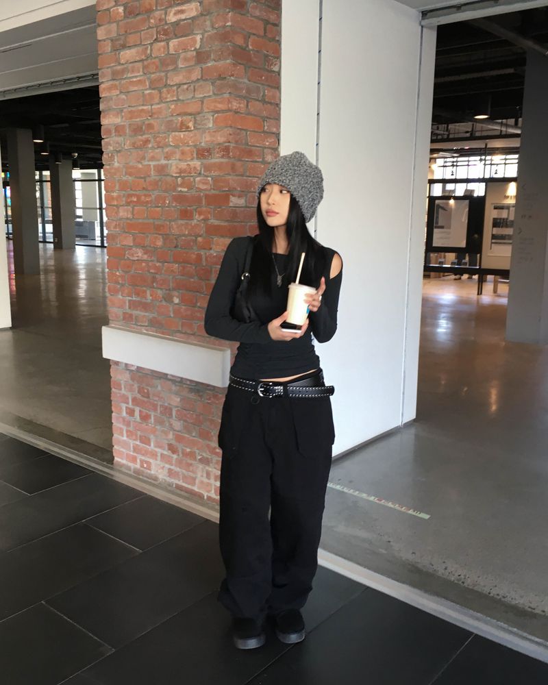 Big pocket black pants