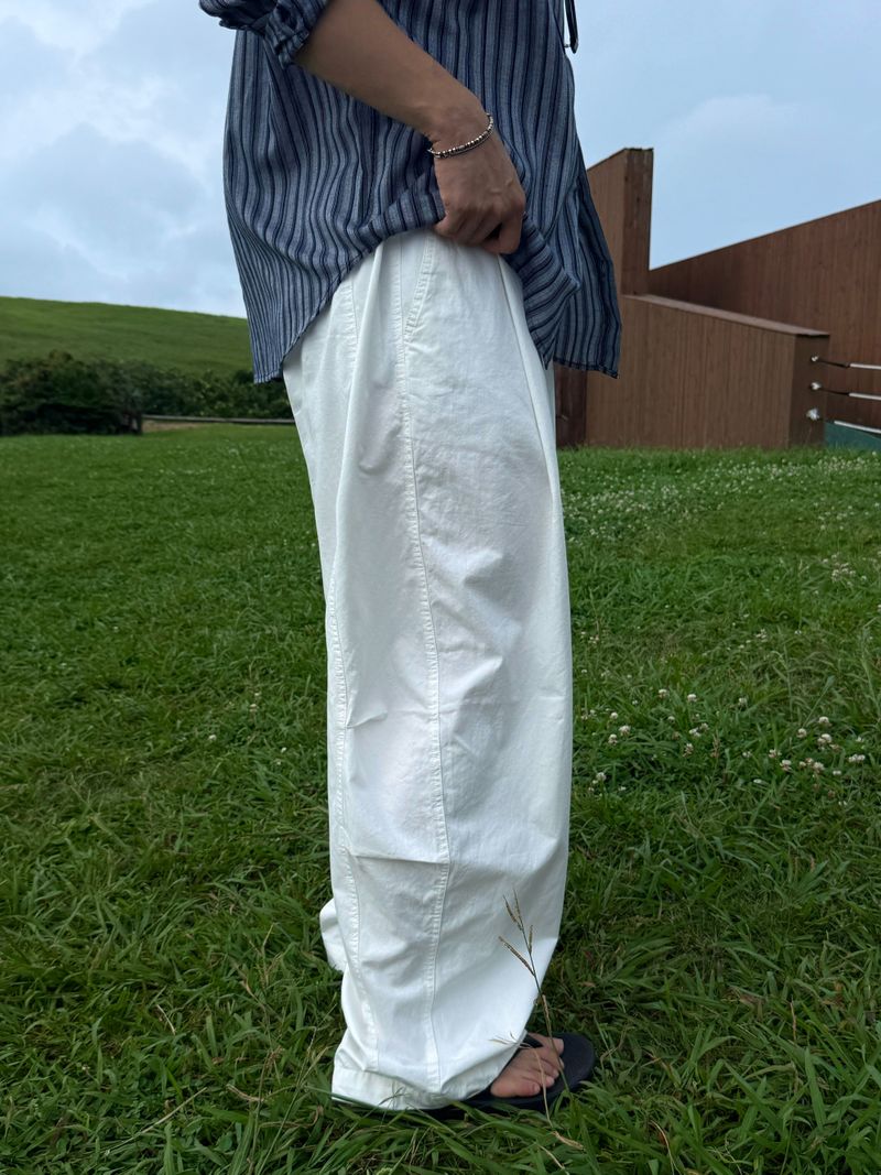 Unbalanced pintuck cotton wide pants
