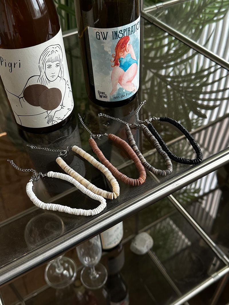 ASCLO（エジュクロ）の「ASCLO Shell Beads Bracelet (5color)（Accessories）」