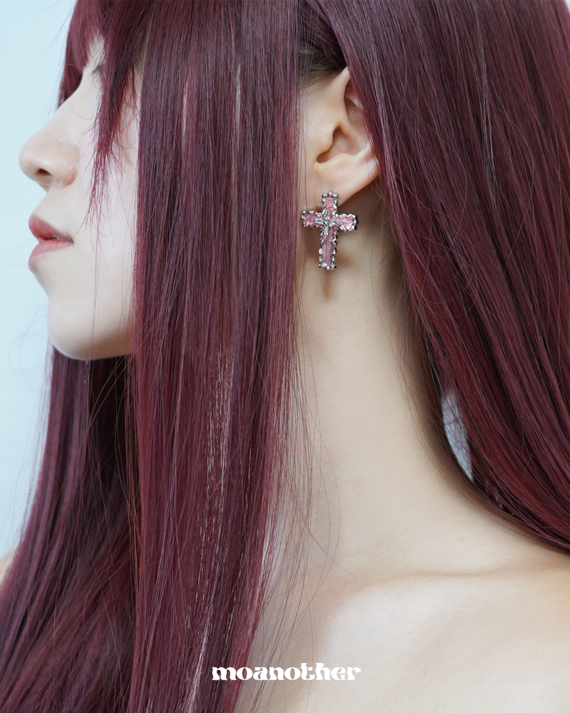 [Hearts2Hearts Jiwoo PIck!]PINK CROSS EARRING
