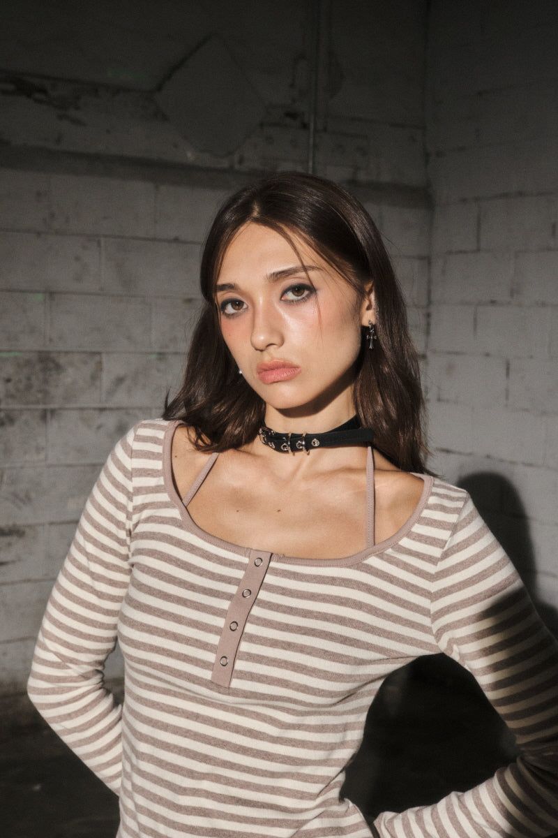 st strap t (beige)