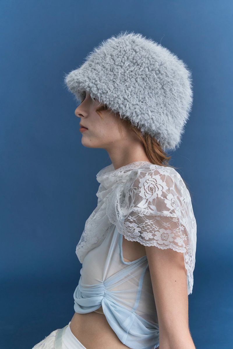 MEATEL HAT IN BLUE WING