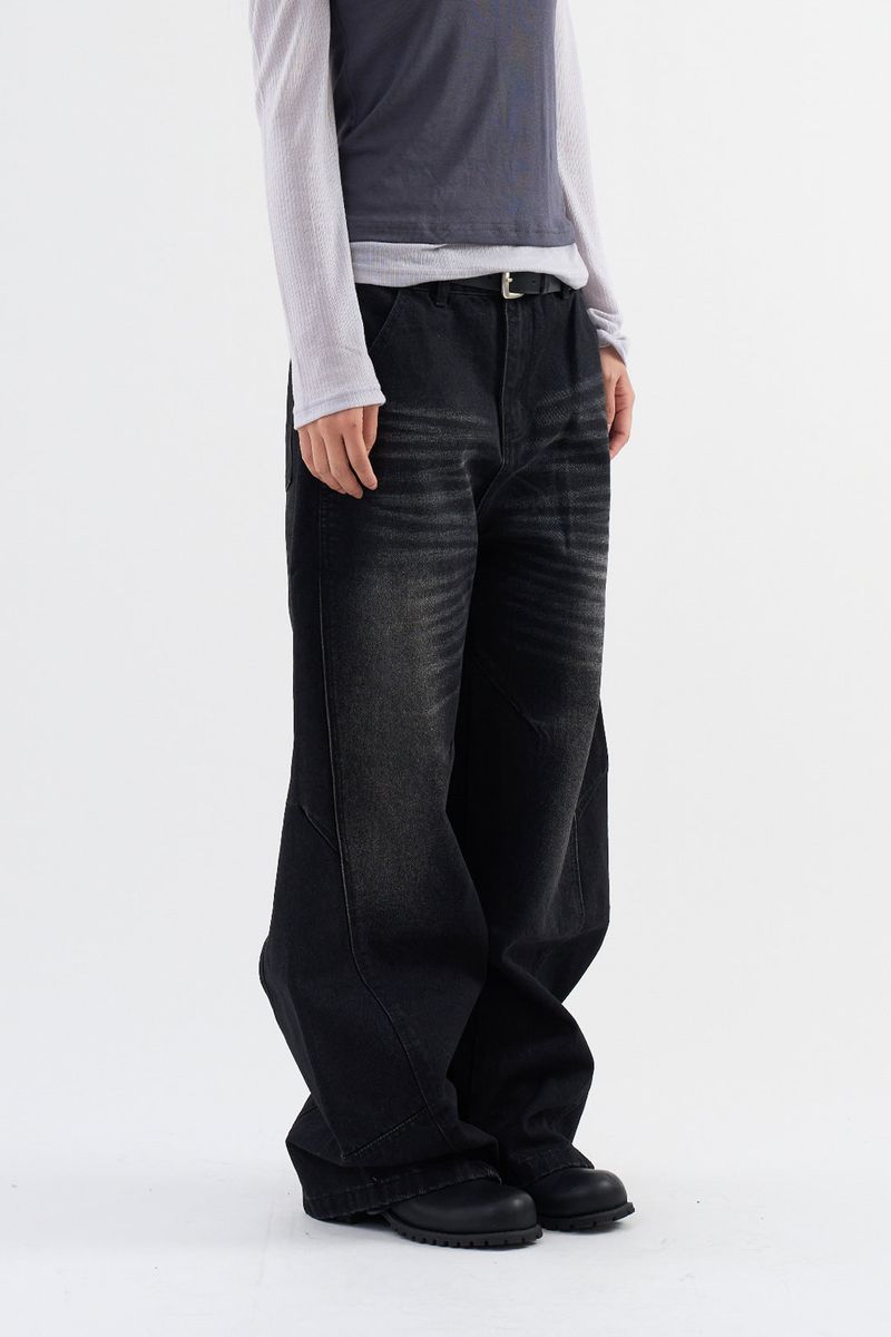 Dart Curved Denim Pants