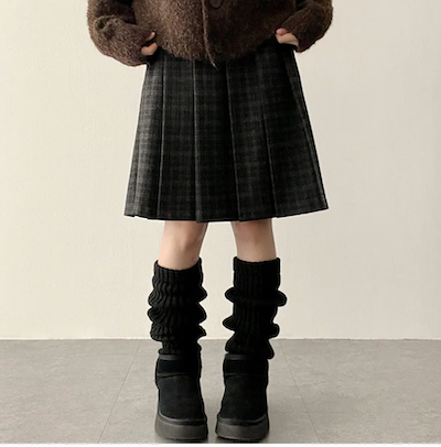 Bomi A-line pleated check midi skirt 