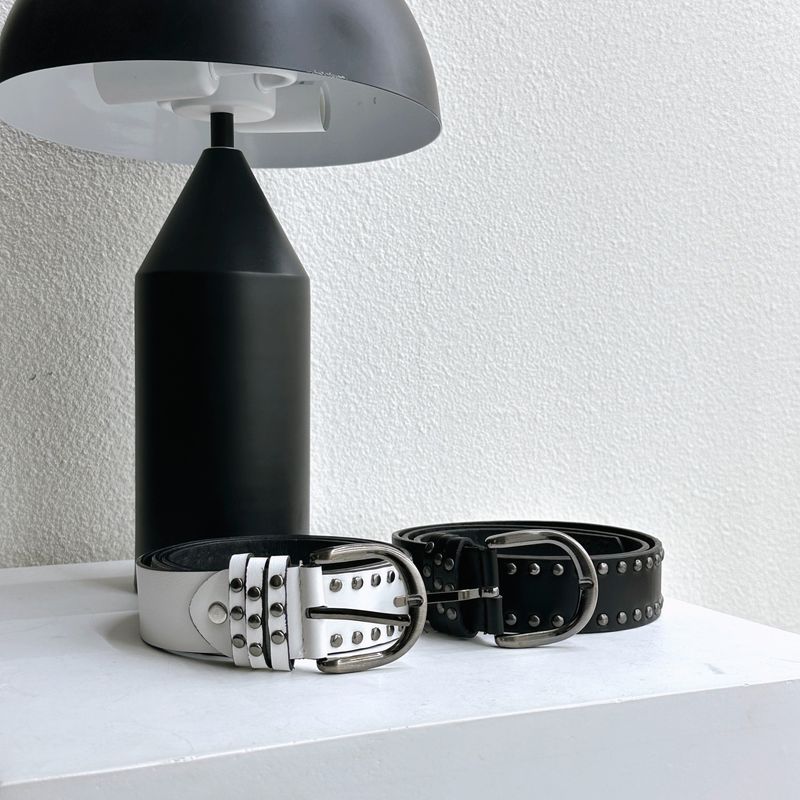 TTSTUDIO(ティーティースタジオ)の「Stud leather belt(Fashion Accessories)」