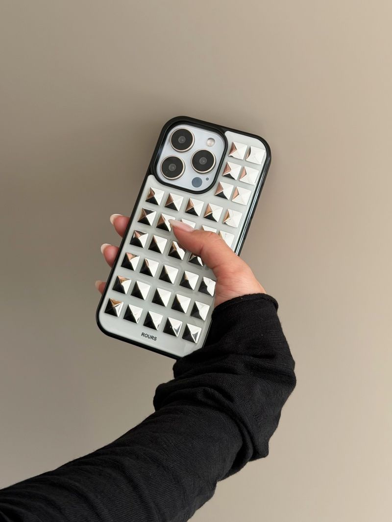 nemo stud case (white)