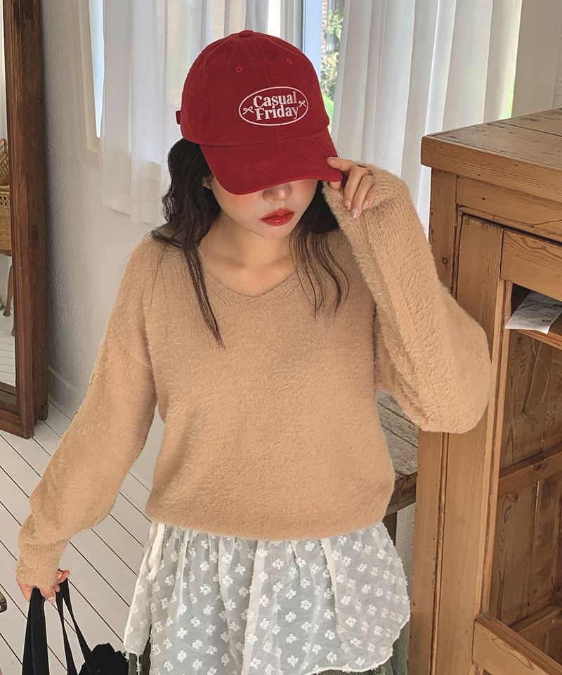 Soft Angora V-neck knitwear