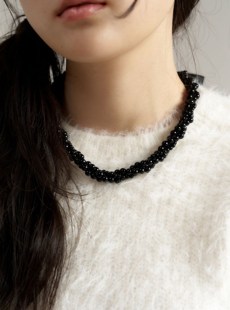 black berry ribbon necklace
