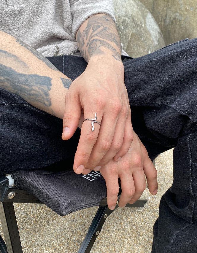 No.9523 snake ring