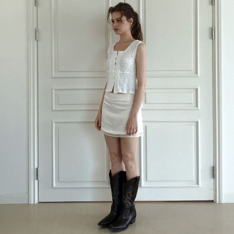 Fors sleeveless blouse (white)