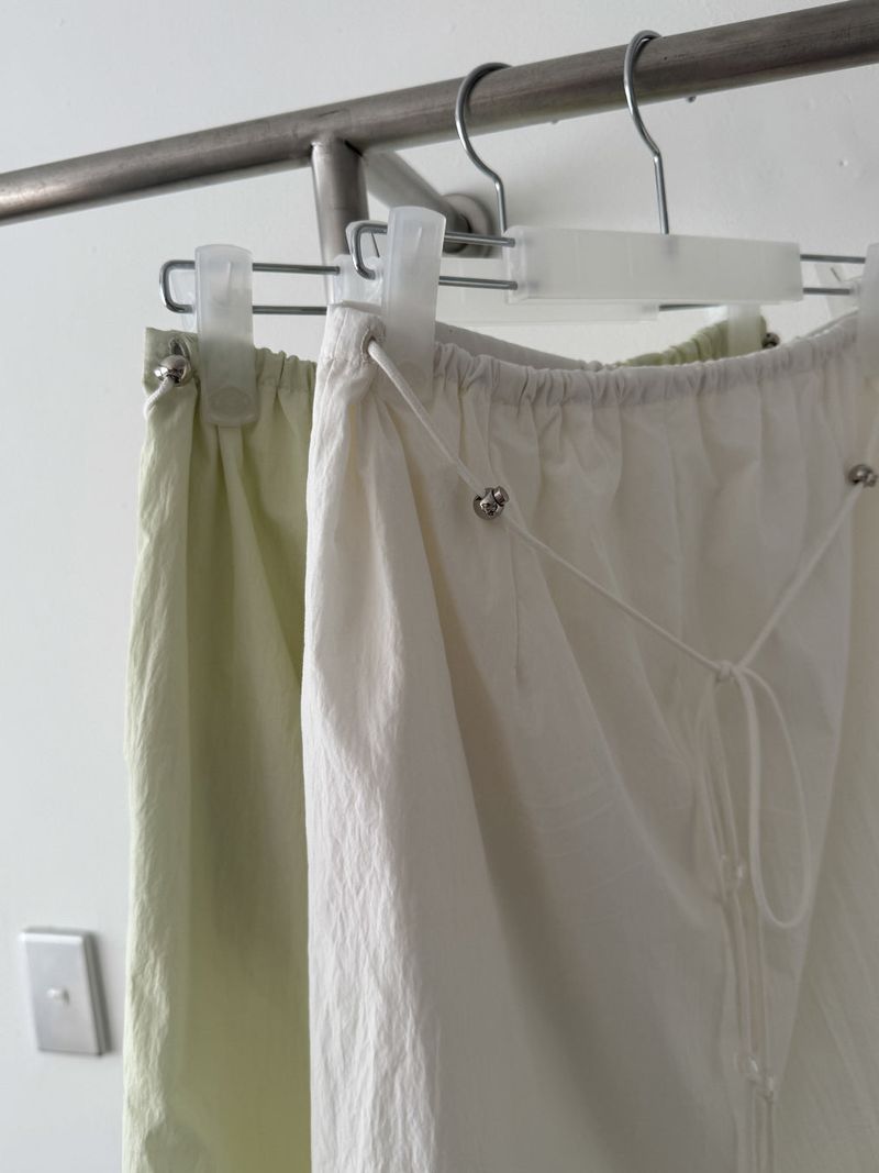 straight fit maxi skirt (cucumber green)