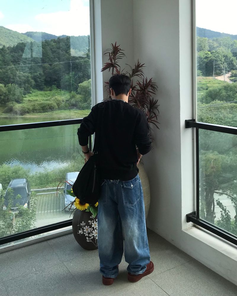 シンチバックバルーンデニムパンツ