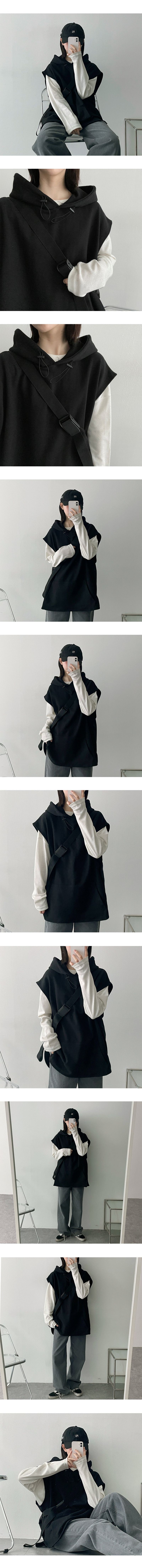 Maj String Hooded Vest