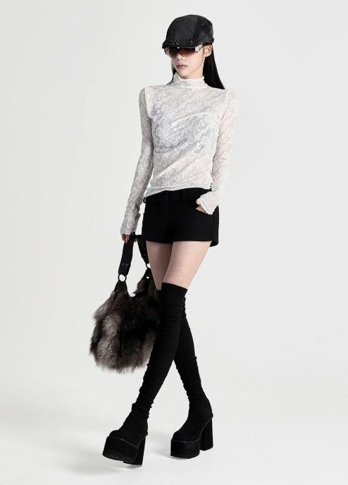 Clip low shorts