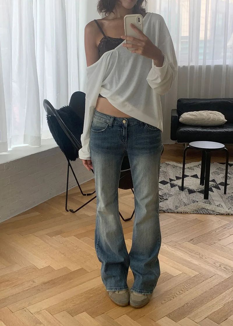 LOW FLARE BOOTS CUT DENIM