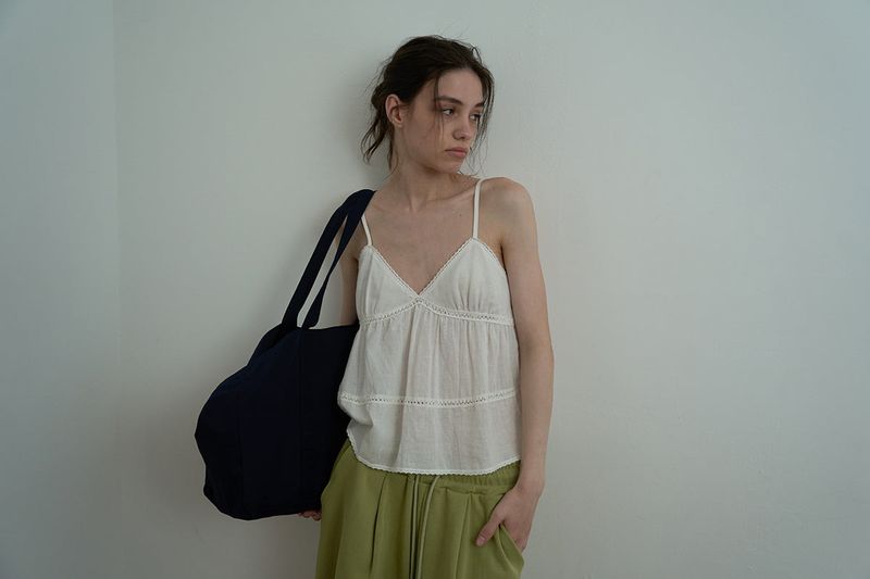 Marine lace sleeveless