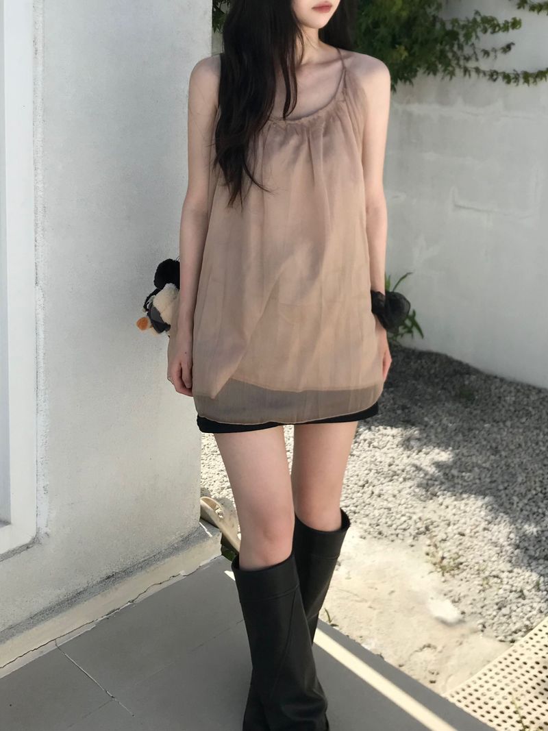 Kitten（キッテン）の「Kissle Chiffon Top (one color)（Tops）」