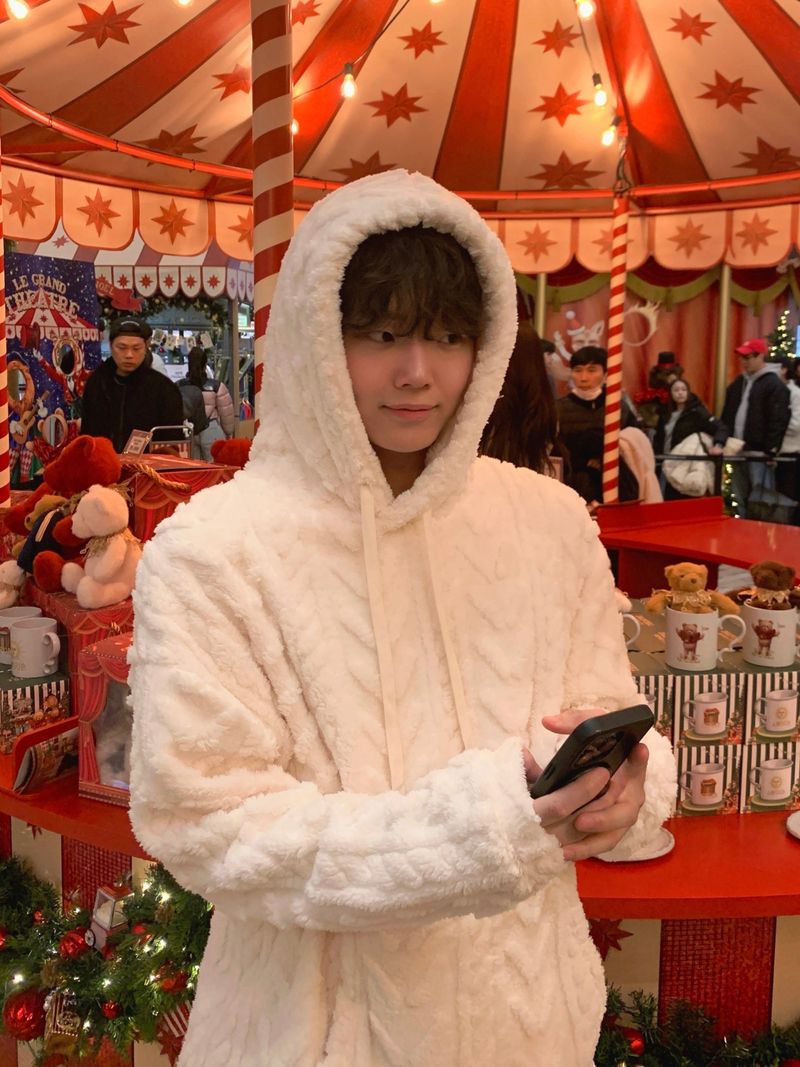 WHAT A LOOK（ワット ア ルック）の「Cozy cable fleece hood（Tops）」