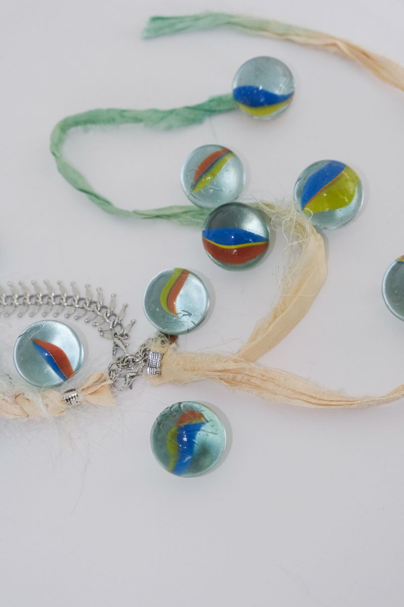 ROUGH SCARF BRACELET WHITE