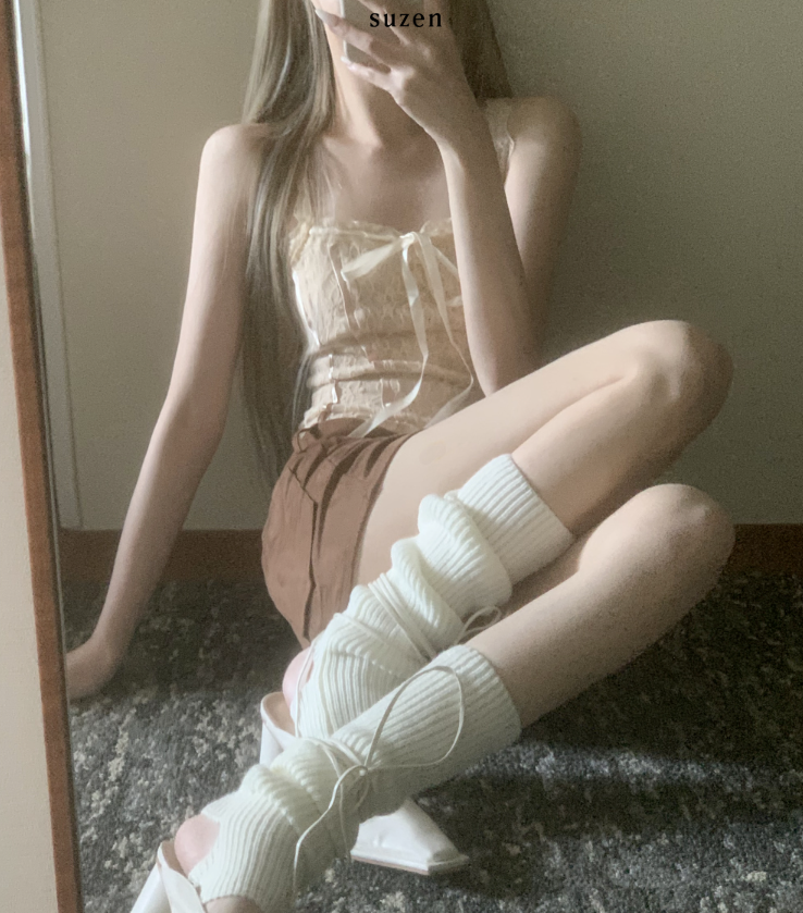 suzen（スゼン）の「Tirara golgi leg Warmer socks (2color)（Fashion Accessories）」